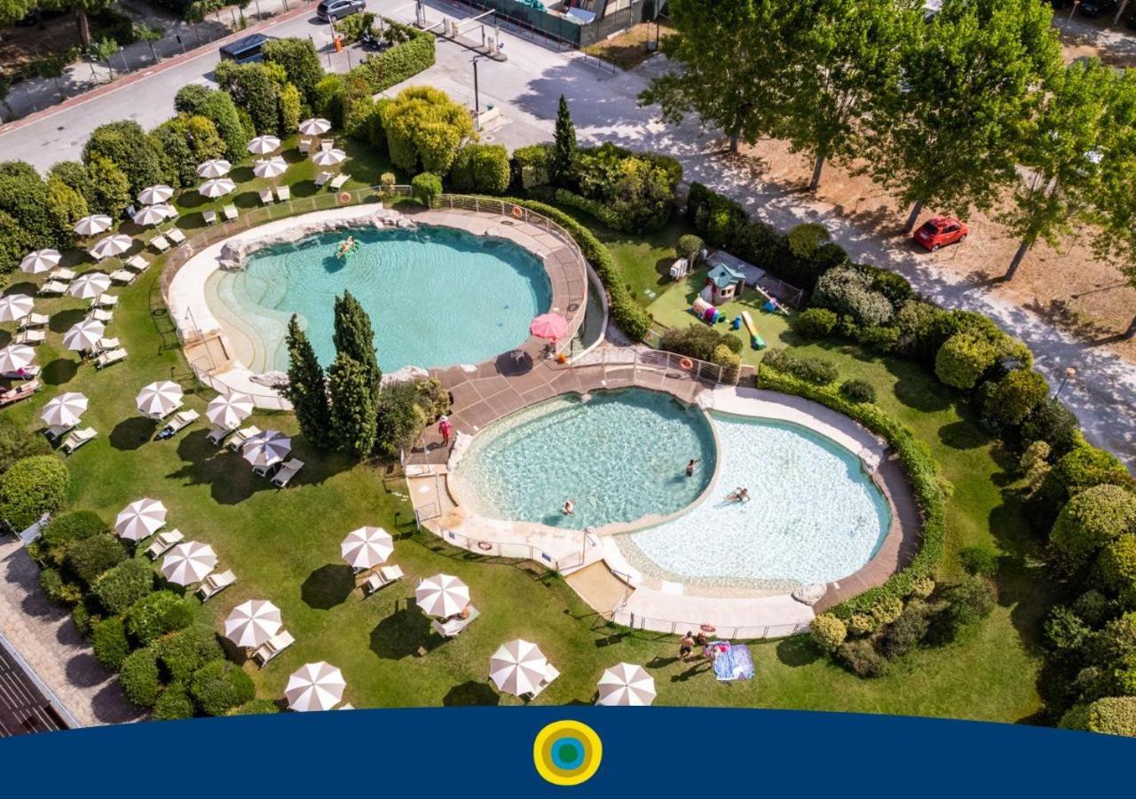 Club Del Sole Viareggio Family Collection Hotel Торе дел Лаго Пучини Екстериор снимка