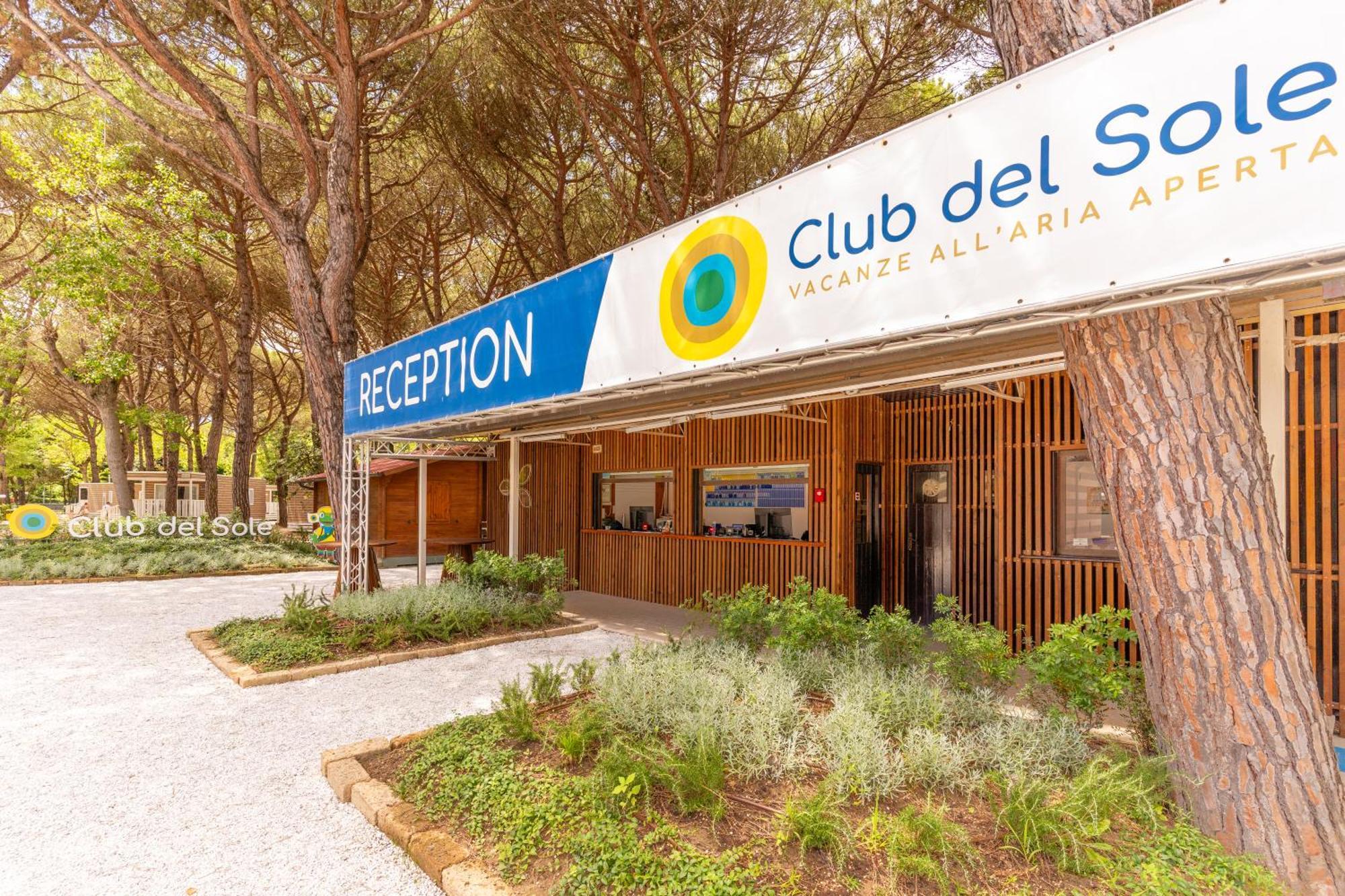Club Del Sole Viareggio Family Collection Hotel Торе дел Лаго Пучини Екстериор снимка